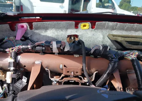 2019 Toyota Tacoma Trd Off Road из США, поврежденный, VIN 3TMAZ5CN4KM109866